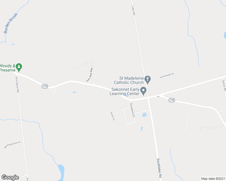 map of restaurants, bars, coffee shops, grocery stores, and more near East Drive in Westport