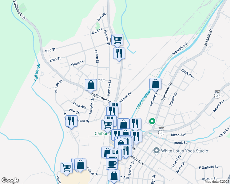 map of restaurants, bars, coffee shops, grocery stores, and more near 107-167 Crystal Lake Rd in Carbondale