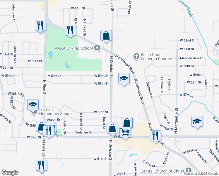 map of restaurants, bars, coffee shops, grocery stores, and more near 5718 North Division Street in Davenport