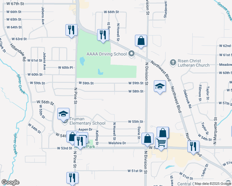map of restaurants, bars, coffee shops, grocery stores, and more near 5731 North Howell Street in Davenport