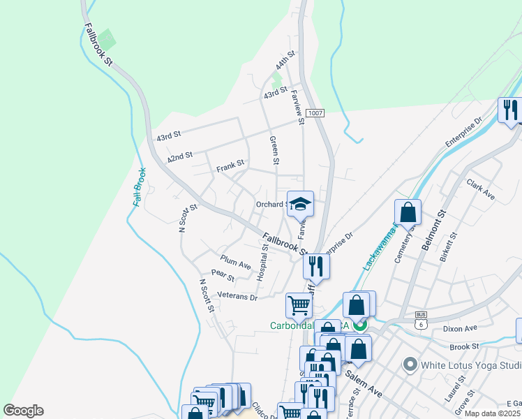 map of restaurants, bars, coffee shops, grocery stores, and more near 82 Fallbrook Street in Carbondale