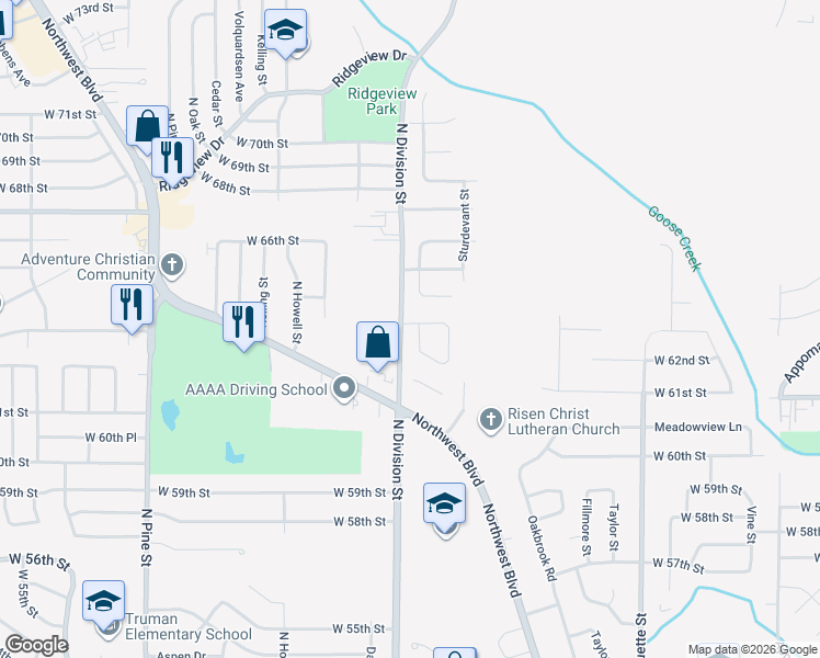 map of restaurants, bars, coffee shops, grocery stores, and more near 32 Madison Cir in Davenport