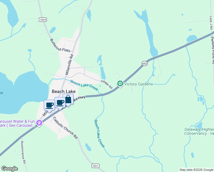 map of restaurants, bars, coffee shops, grocery stores, and more near 82 Village Road in Beach Lake