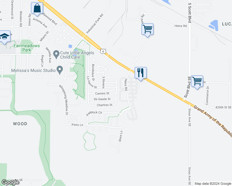 map of restaurants, bars, coffee shops, grocery stores, and more near Chartres Street in Iowa City