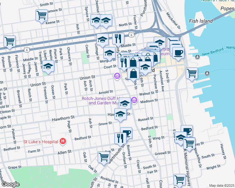 map of restaurants, bars, coffee shops, grocery stores, and more near 5 Clinton Place in New Bedford