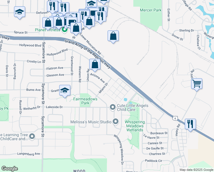 map of restaurants, bars, coffee shops, grocery stores, and more near 2200 Miami Drive in Iowa City