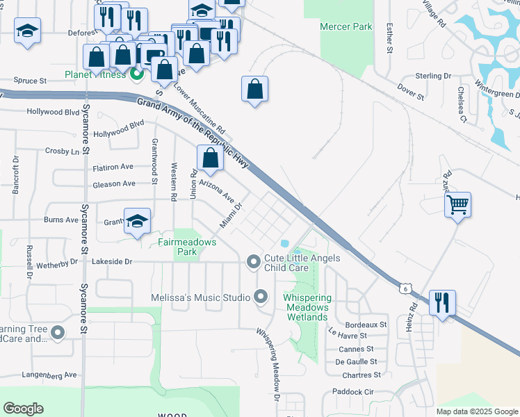 map of restaurants, bars, coffee shops, grocery stores, and more near 2200 Miami Drive in Iowa City