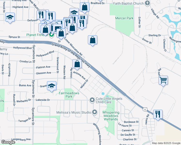 map of restaurants, bars, coffee shops, grocery stores, and more near 2308 Hollywood Boulevard in Iowa City
