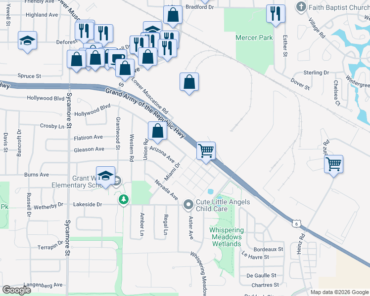 map of restaurants, bars, coffee shops, grocery stores, and more near 2308 Hollywood Boulevard in Iowa City