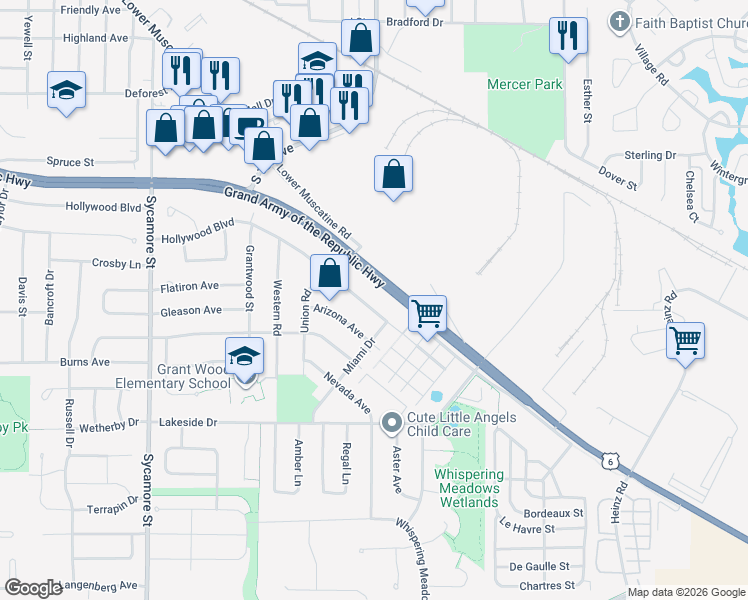 map of restaurants, bars, coffee shops, grocery stores, and more near 2308 Hollywood Boulevard in Iowa City