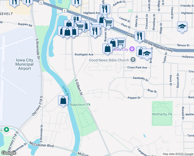 map of restaurants, bars, coffee shops, grocery stores, and more near 116-122 Carriage Road in Iowa City