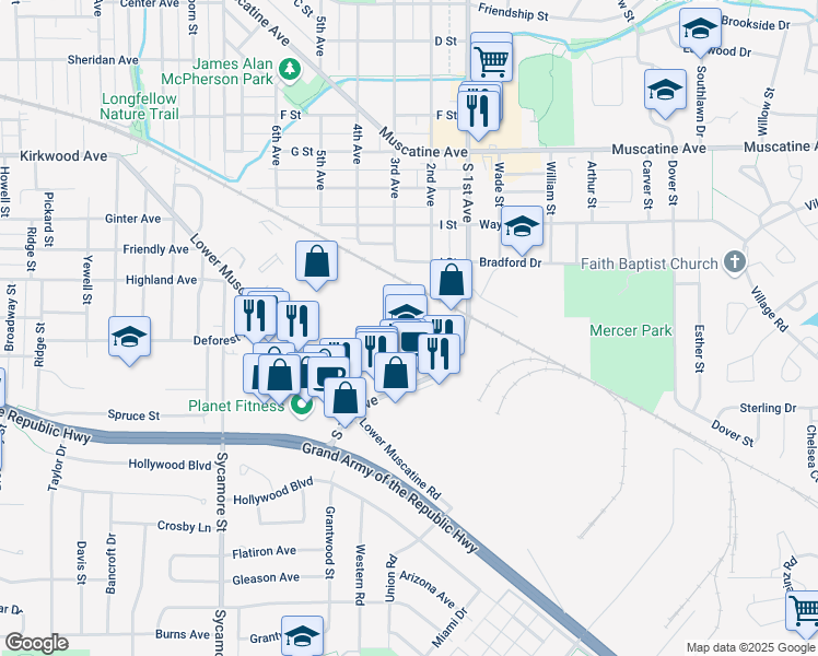 map of restaurants, bars, coffee shops, grocery stores, and more near 1528 Mall Drive in Iowa City