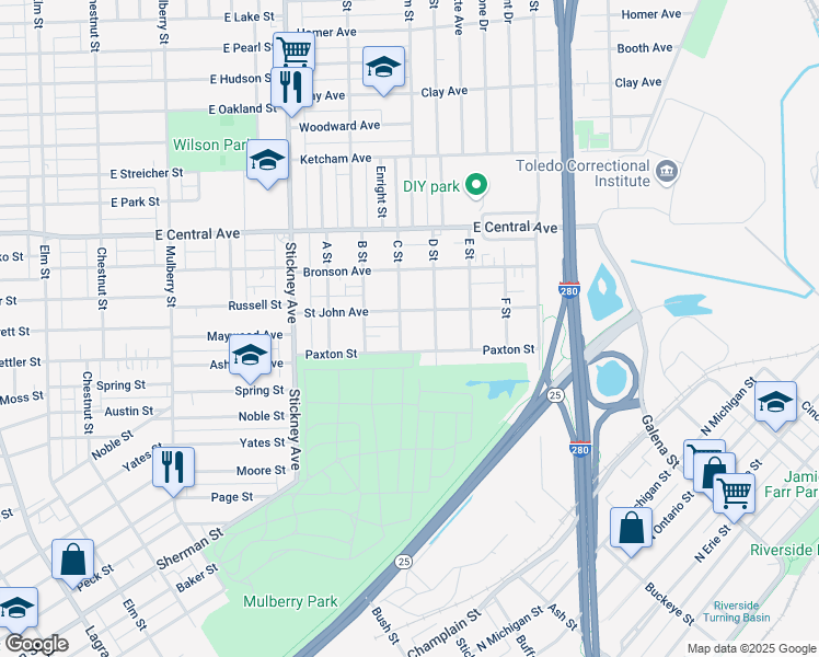 map of restaurants, bars, coffee shops, grocery stores, and more near 2822 C Street in Toledo