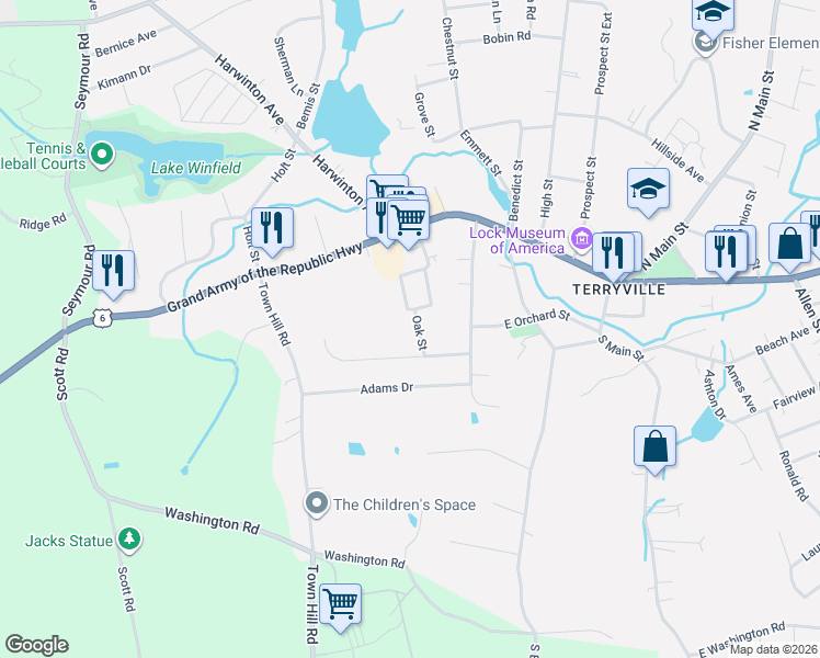 map of restaurants, bars, coffee shops, grocery stores, and more near 8 Oak Street in Plymouth