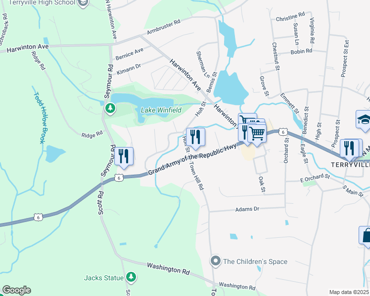 map of restaurants, bars, coffee shops, grocery stores, and more near 29 Holt Street in Plymouth