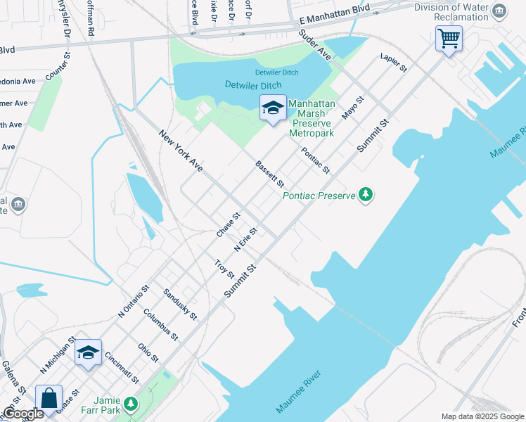 map of restaurants, bars, coffee shops, grocery stores, and more near 424 New York Avenue in Toledo