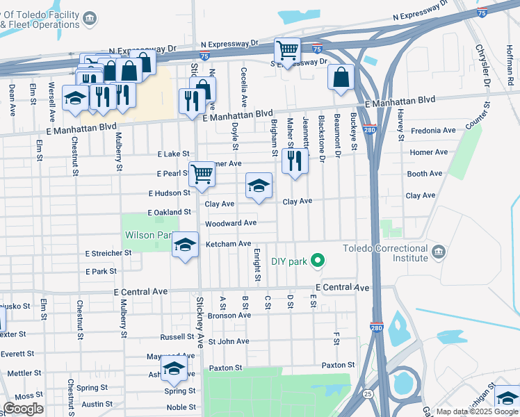 map of restaurants, bars, coffee shops, grocery stores, and more near 1030 Clay Avenue in Toledo