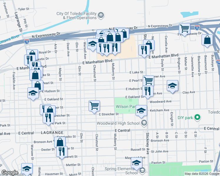 map of restaurants, bars, coffee shops, grocery stores, and more near 555 East Hudson Street in Toledo