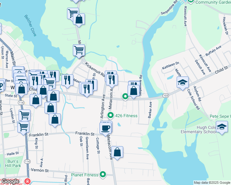 map of restaurants, bars, coffee shops, grocery stores, and more near 334 Rhode Island 136 in Warren