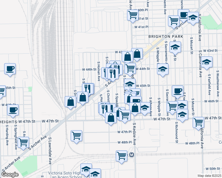 map of restaurants, bars, coffee shops, grocery stores, and more near in Chicago