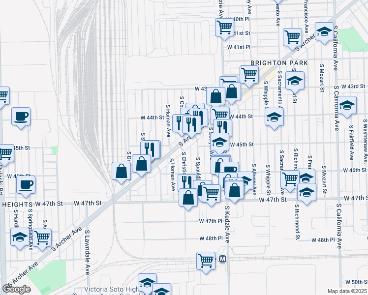 map of restaurants, bars, coffee shops, grocery stores, and more near in Chicago