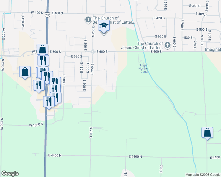 map of restaurants, bars, coffee shops, grocery stores, and more near 813 380 East in Smithfield