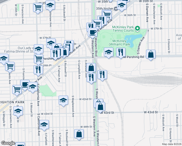 map of restaurants, bars, coffee shops, grocery stores, and more near in Chicago
