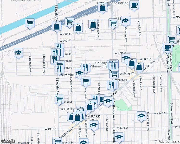 map of restaurants, bars, coffee shops, grocery stores, and more near in Chicago