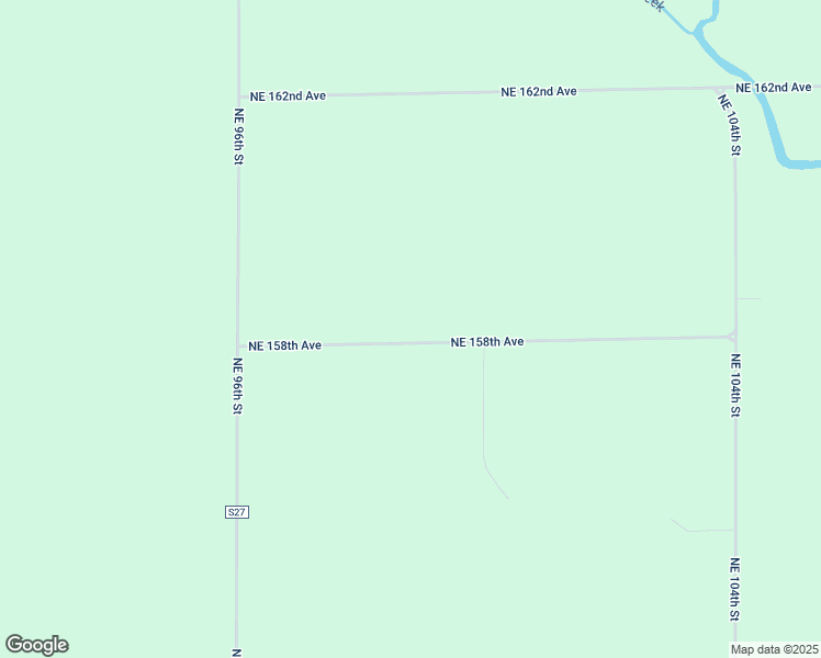 map of restaurants, bars, coffee shops, grocery stores, and more near in Maxwell