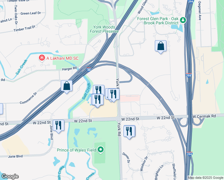 map of restaurants, bars, coffee shops, grocery stores, and more near 2000 Clearwater Drive in Oak Brook