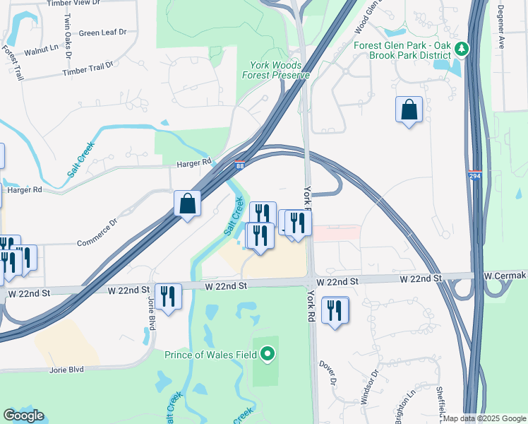 map of restaurants, bars, coffee shops, grocery stores, and more near 2000 Clearwater Drive in Oak Brook