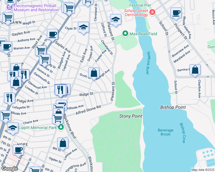 map of restaurants, bars, coffee shops, grocery stores, and more near 32 Oak Hill Avenue in Pawtucket