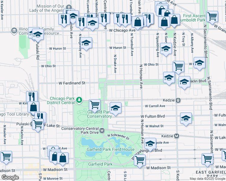 map of restaurants, bars, coffee shops, grocery stores, and more near 427 North Central Park Avenue in Chicago