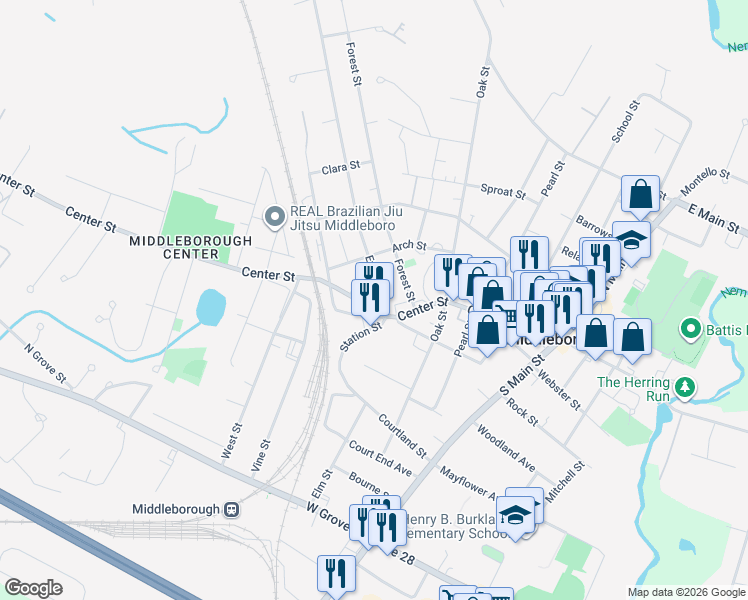 map of restaurants, bars, coffee shops, grocery stores, and more near 457 Center Street in Middleborough