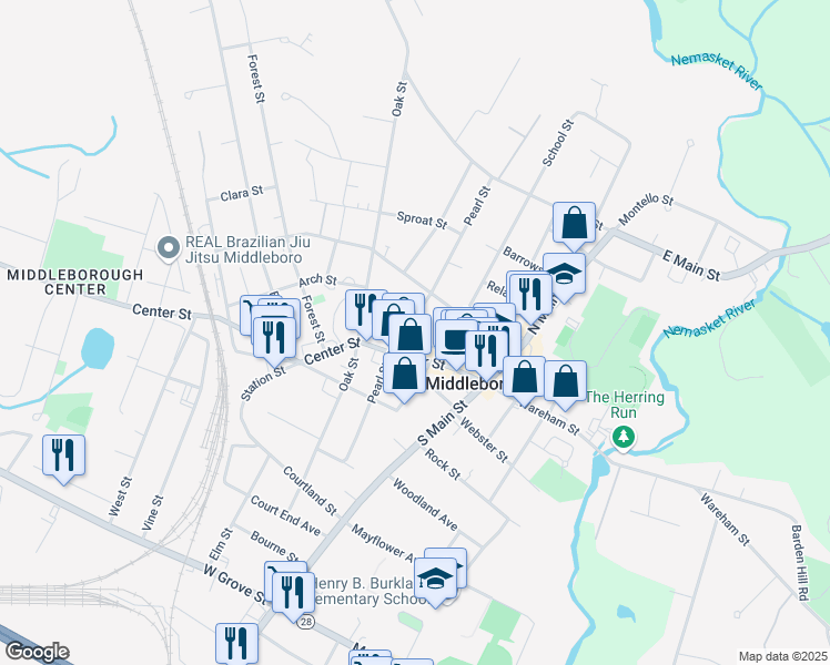 map of restaurants, bars, coffee shops, grocery stores, and more near 15 Center Street in Middleborough