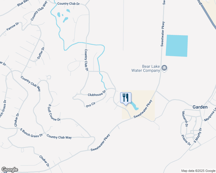 map of restaurants, bars, coffee shops, grocery stores, and more near 207 Clubhouse Drive in Garden City