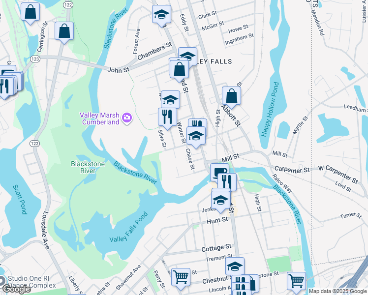 map of restaurants, bars, coffee shops, grocery stores, and more near 20 Chase Street in Cumberland