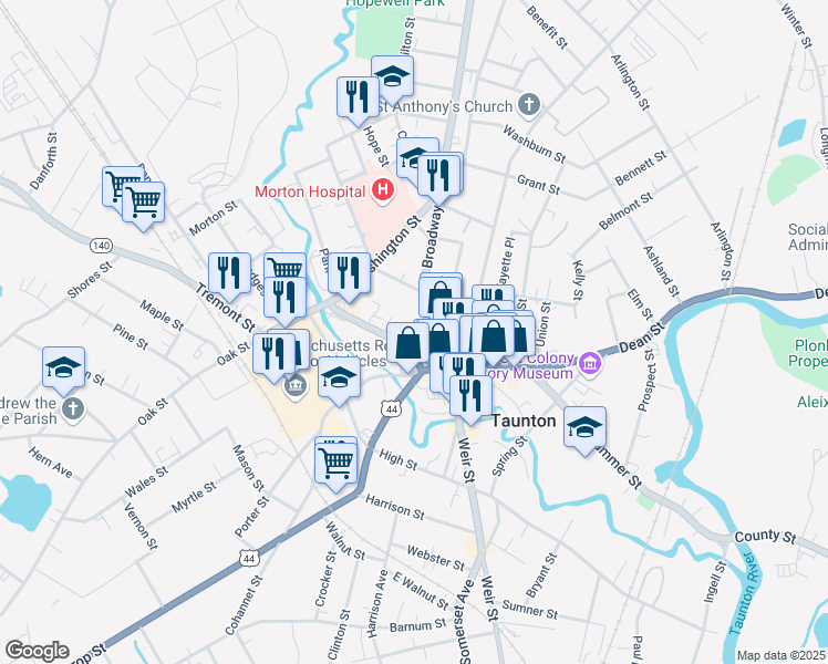 map of restaurants, bars, coffee shops, grocery stores, and more near 11 Massachusetts 140 in Taunton