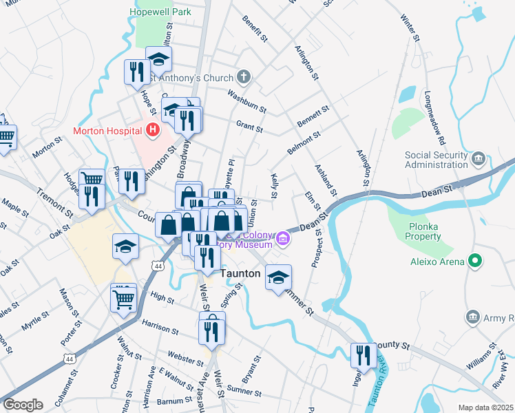 map of restaurants, bars, coffee shops, grocery stores, and more near 14 Church Green in Taunton