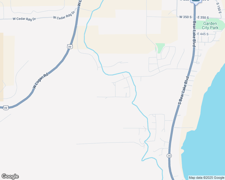 map of restaurants, bars, coffee shops, grocery stores, and more near 796 Spruce Drive in Garden City