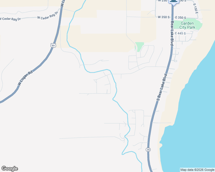 map of restaurants, bars, coffee shops, grocery stores, and more near 736 Spruce Drive in Garden City