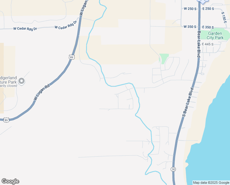 map of restaurants, bars, coffee shops, grocery stores, and more near 495 Buttercup Lane in Garden City