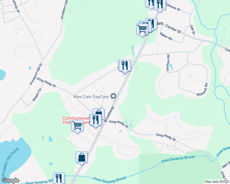 map of restaurants, bars, coffee shops, grocery stores, and more near 448 Broadway in Raynham