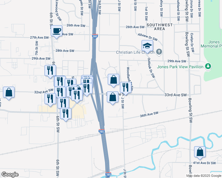 map of restaurants, bars, coffee shops, grocery stores, and more near 240 33rd Avenue Southwest in Cedar Rapids