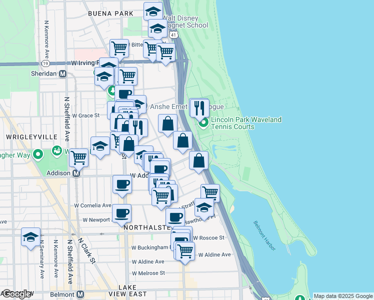 map of restaurants, bars, coffee shops, grocery stores, and more near Lakefront Trail in Chicago