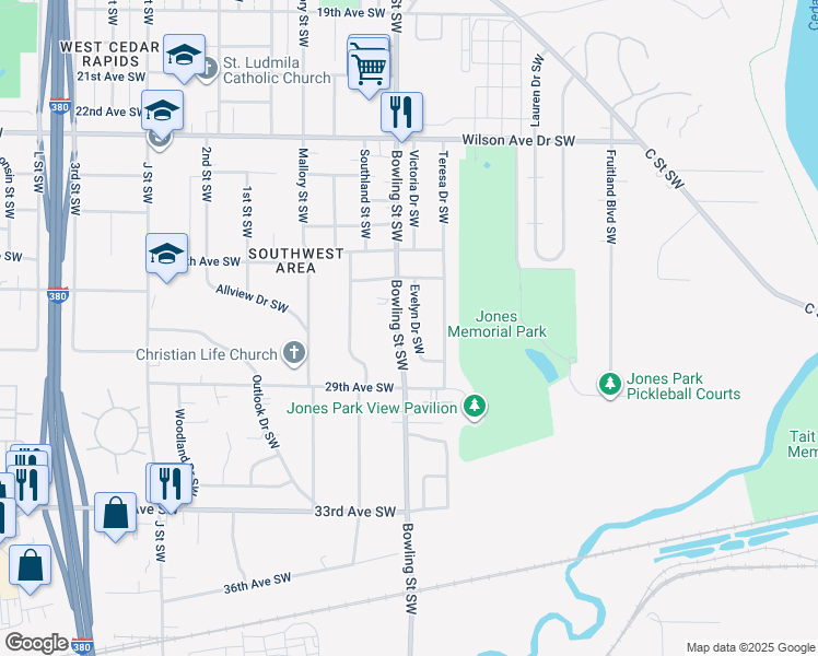 map of restaurants, bars, coffee shops, grocery stores, and more near 2744 Evelyn Drive Southwest in Cedar Rapids