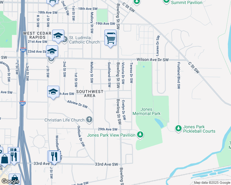 map of restaurants, bars, coffee shops, grocery stores, and more near in Cedar Rapids