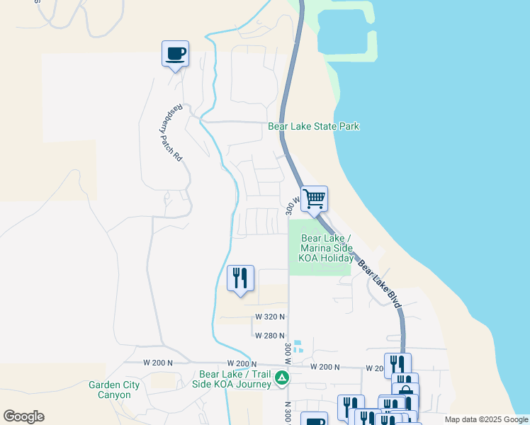 map of restaurants, bars, coffee shops, grocery stores, and more near 575 Blue Lake St in Garden City