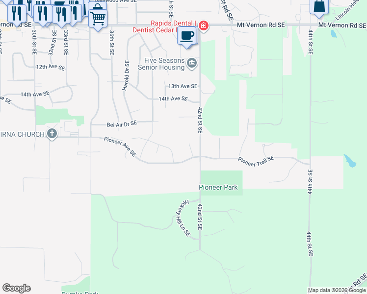 map of restaurants, bars, coffee shops, grocery stores, and more near in Cedar Rapids