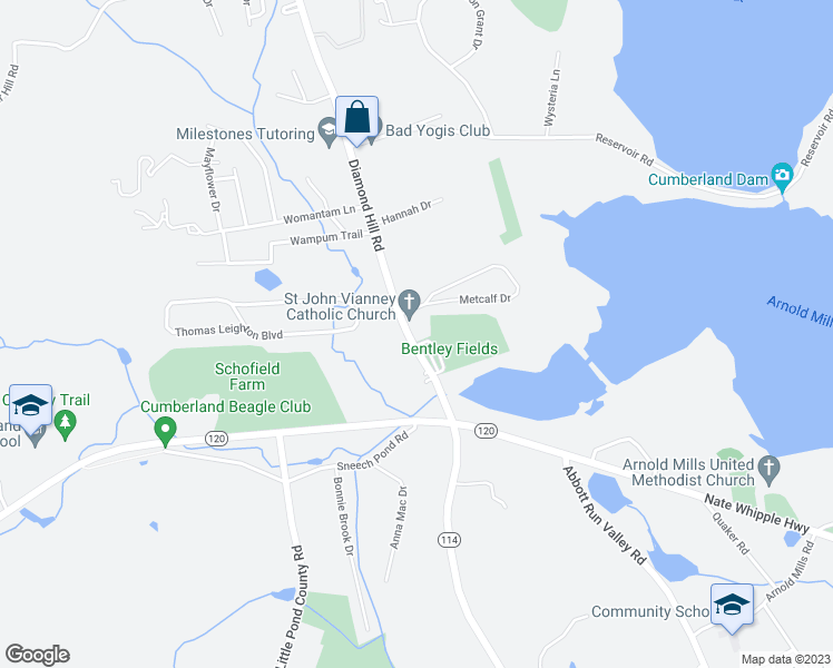 map of restaurants, bars, coffee shops, grocery stores, and more near 3579 Rhode Island 114 in Cumberland
